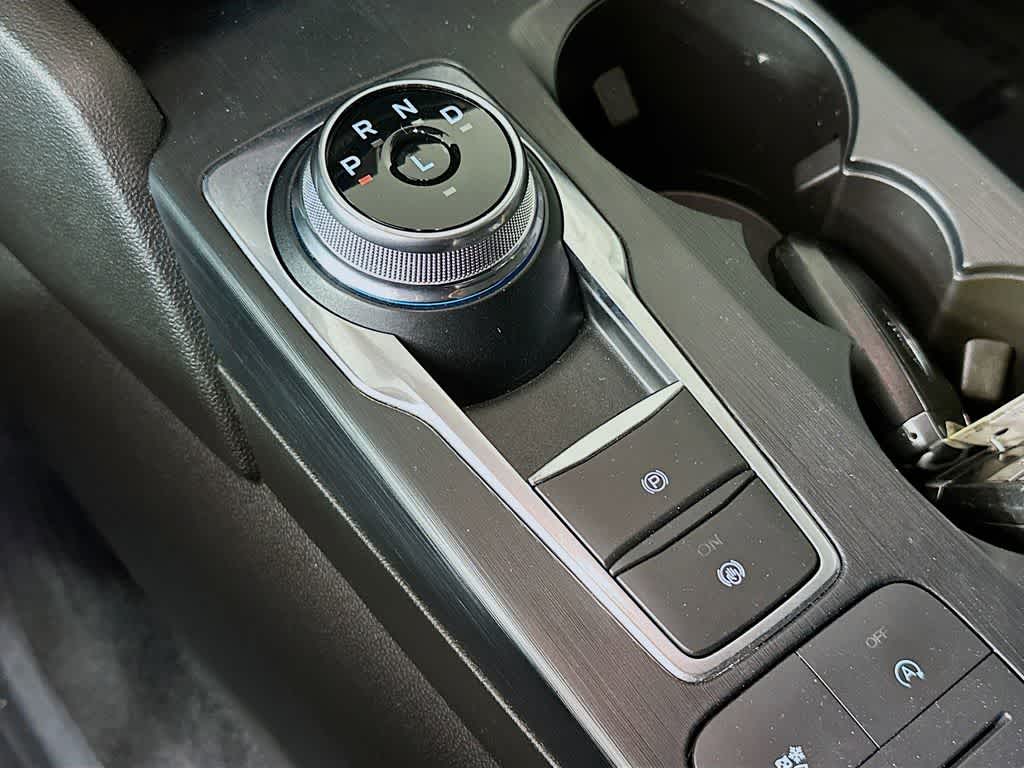 Thumbnail: 2023 Ford Escape - 18