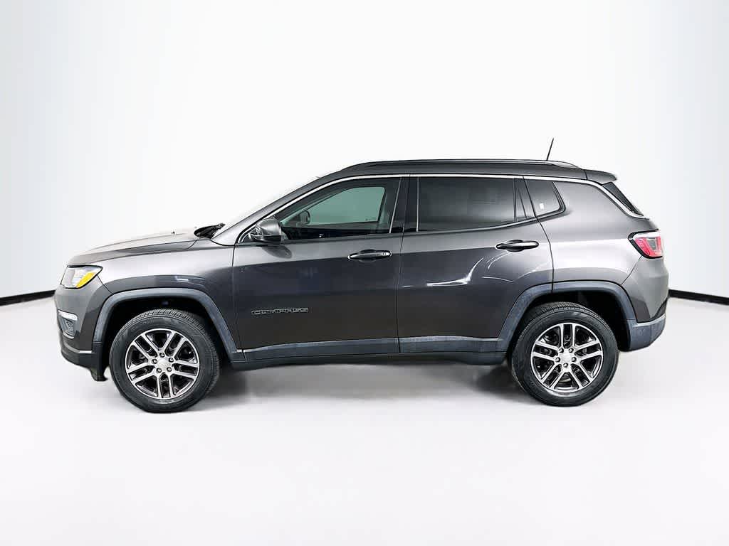 Thumbnail: 2018 Jeep Compass - 3