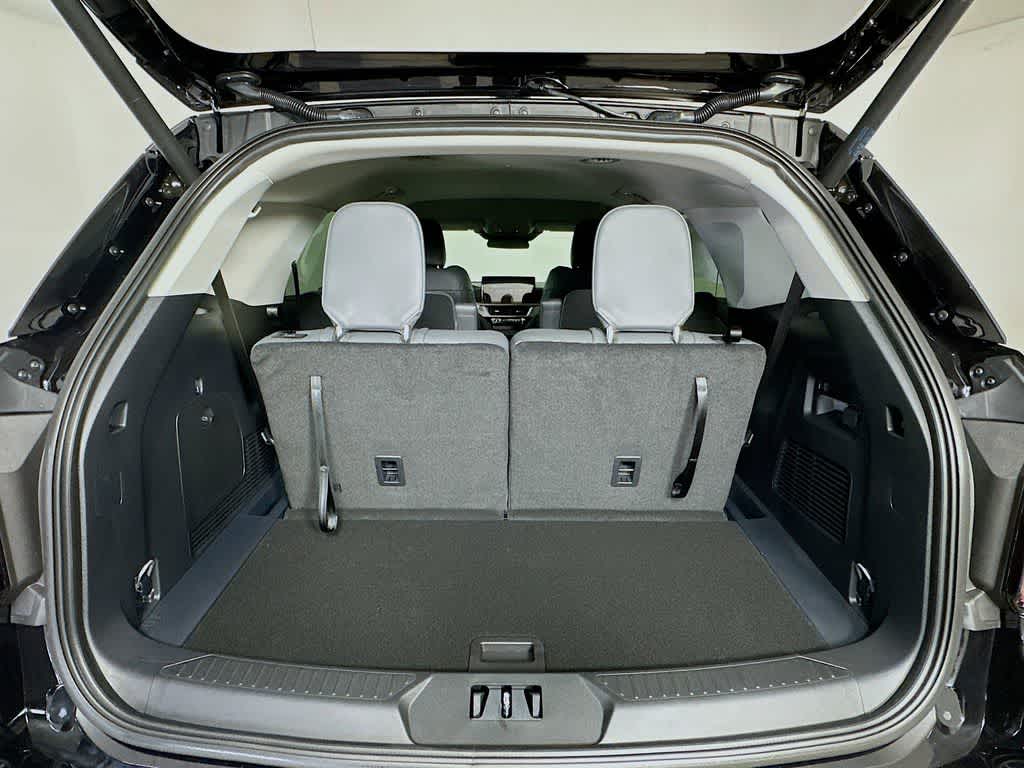 Thumbnail: 2026 Ford Explorer - 20