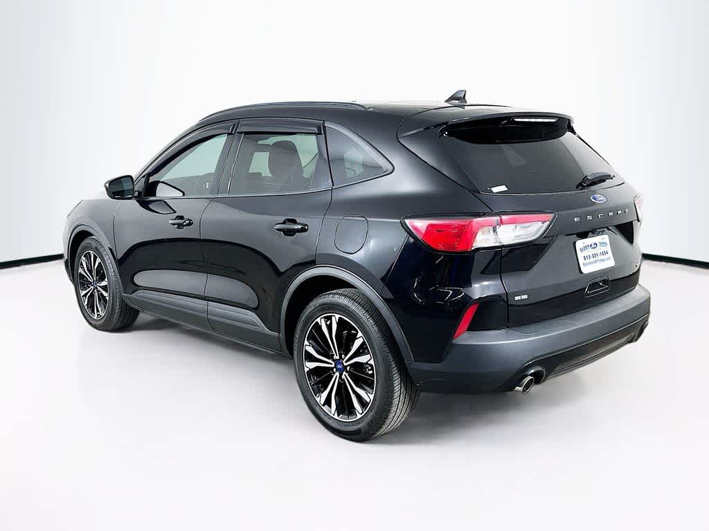 Thumbnail: 2021 Ford Escape - 4