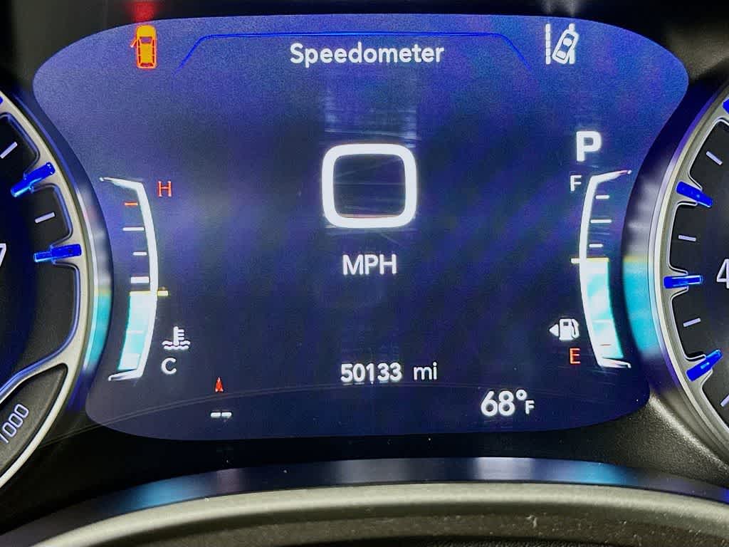 Thumbnail: 2024 Chrysler Pacifica - 20