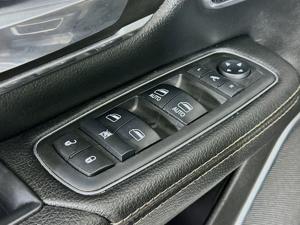 Thumbnail: 2019 RAM 1500 - 28