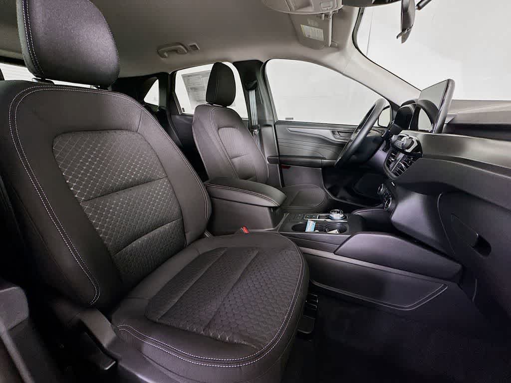 Thumbnail: 2026 Ford Escape - 15