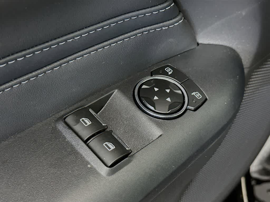 Thumbnail: 2025 Ford Mustang - 28