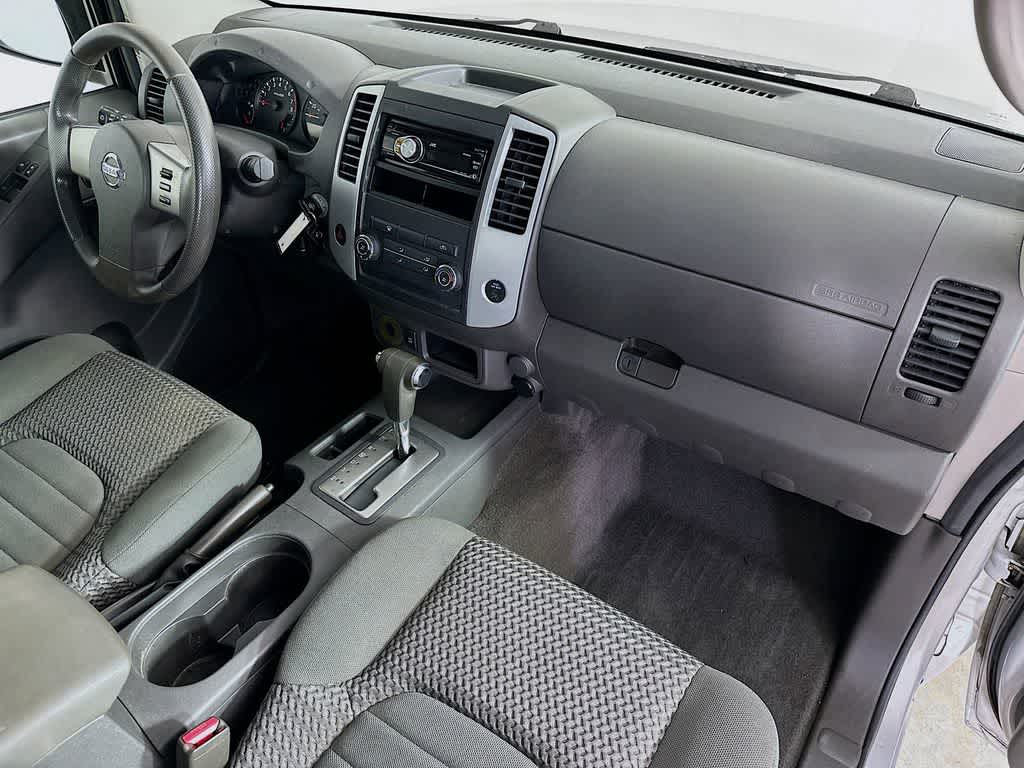 Thumbnail: 2010 Nissan Frontier - 28