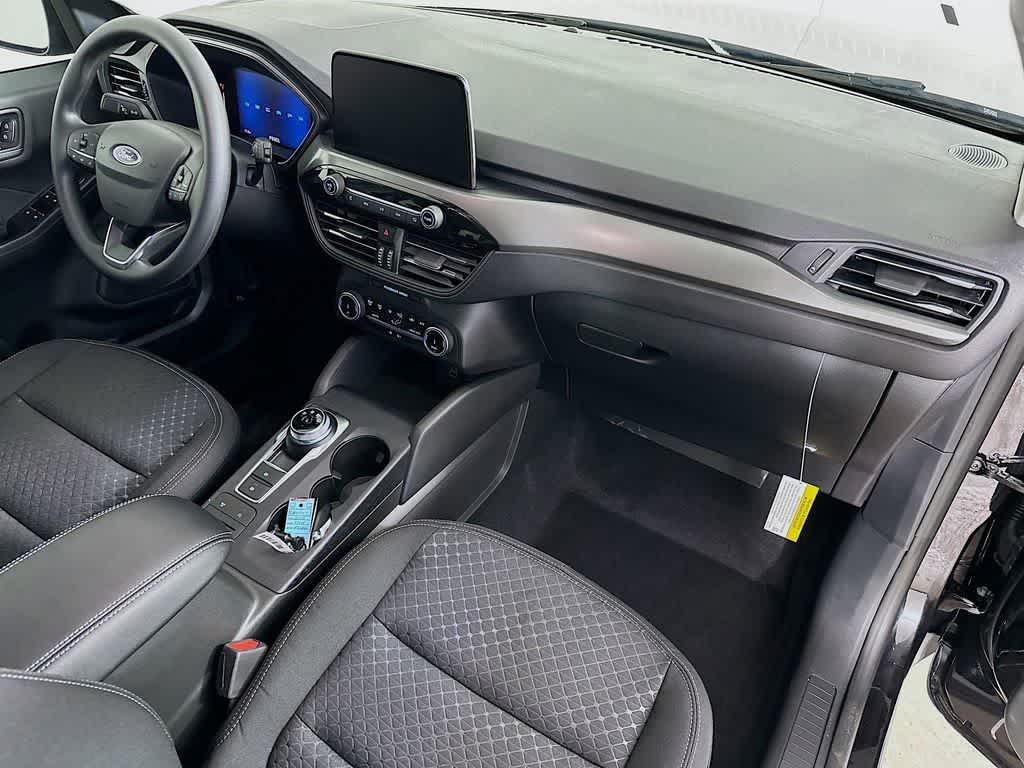 Thumbnail: 2026 Ford Escape - 32