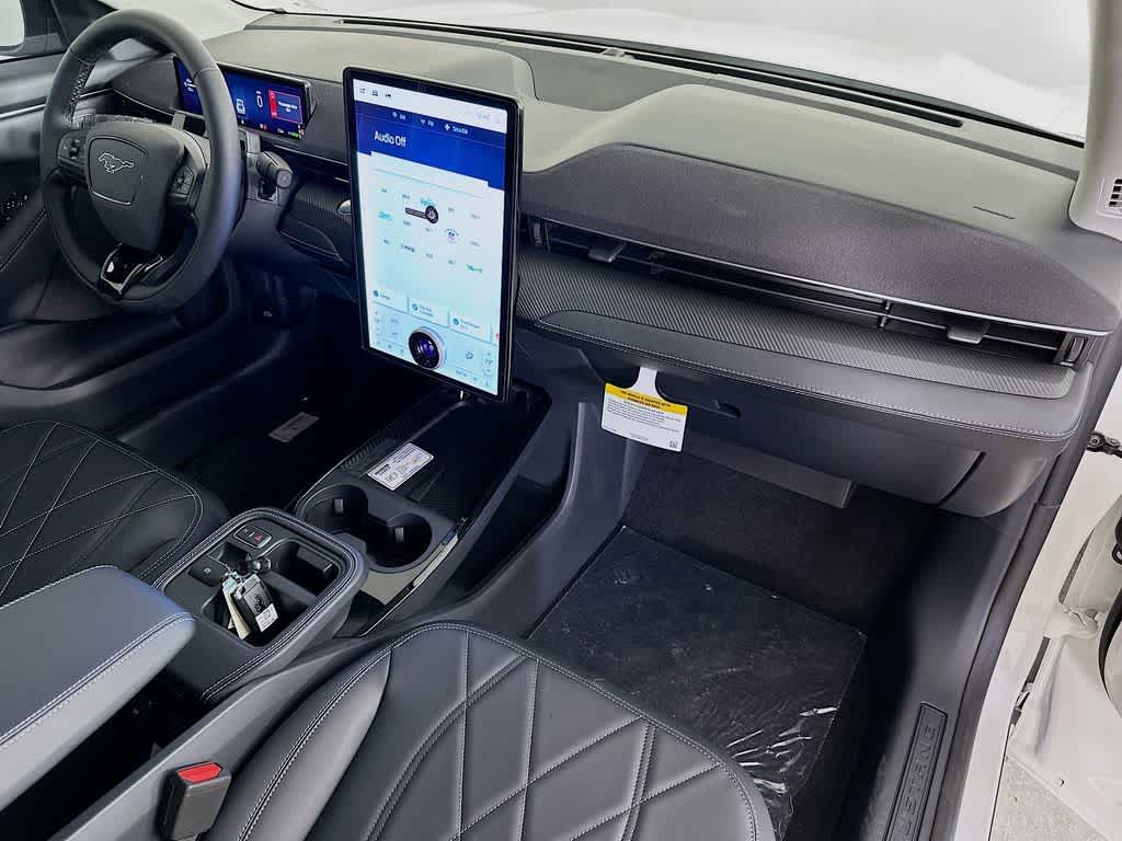 Thumbnail: 2025 Ford Mustang Mach-E - 32