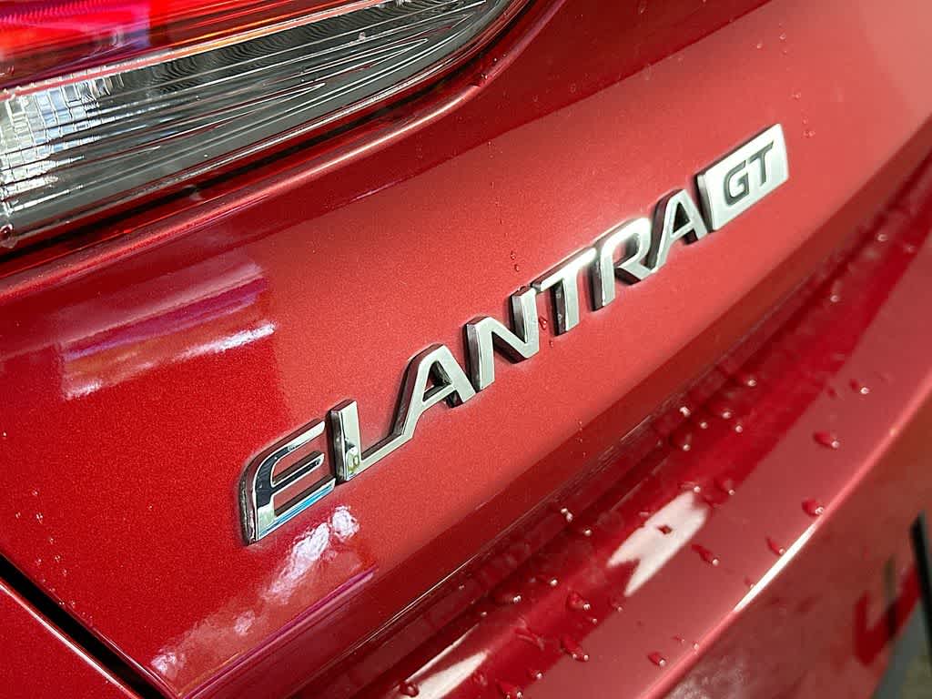 Thumbnail: 2018 Hyundai Elantra - 7