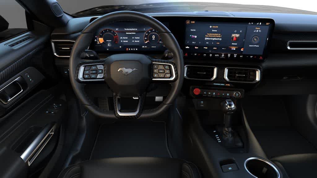 2025 Ford Mustang  7