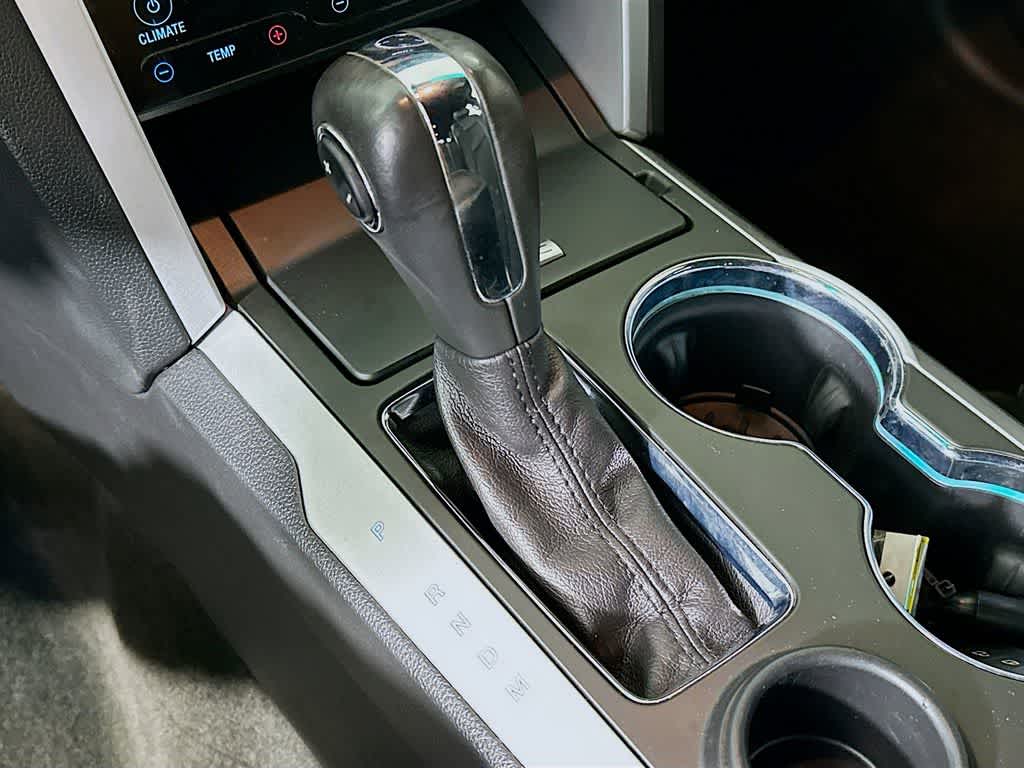 2015 Ford Explorer Limited 19