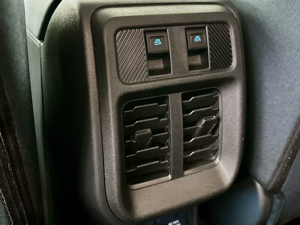 Thumbnail: 2025 Ford Bronco - 13