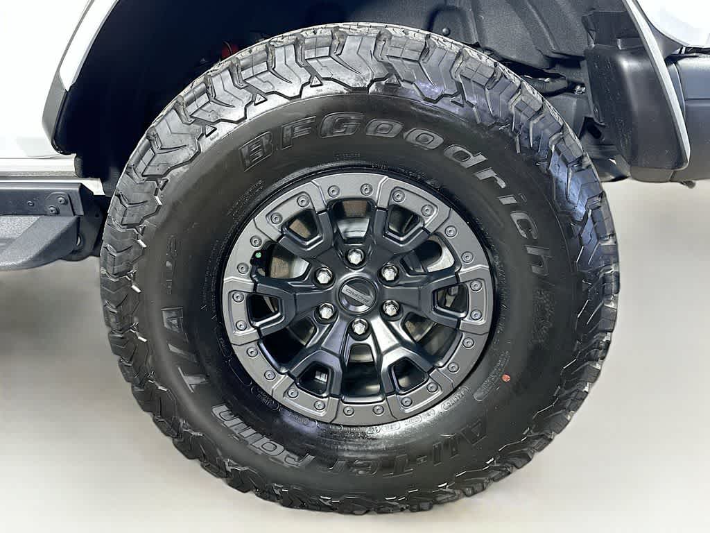 Thumbnail: 2024 Ford Bronco - 8