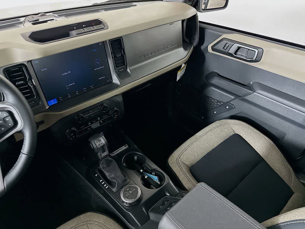 Thumbnail: 2025 Ford Bronco - 11