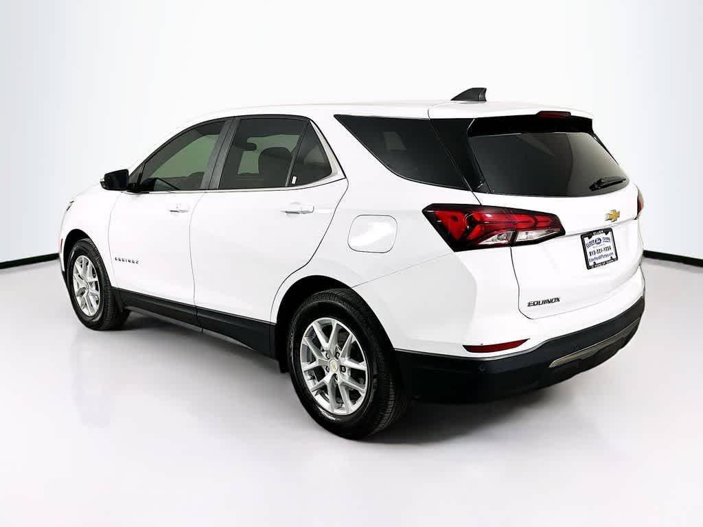 Thumbnail: 2022 Chevrolet Equinox - 4