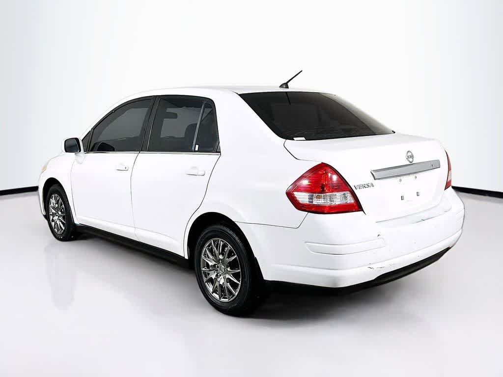 Thumbnail: 2009 Nissan Versa - 4