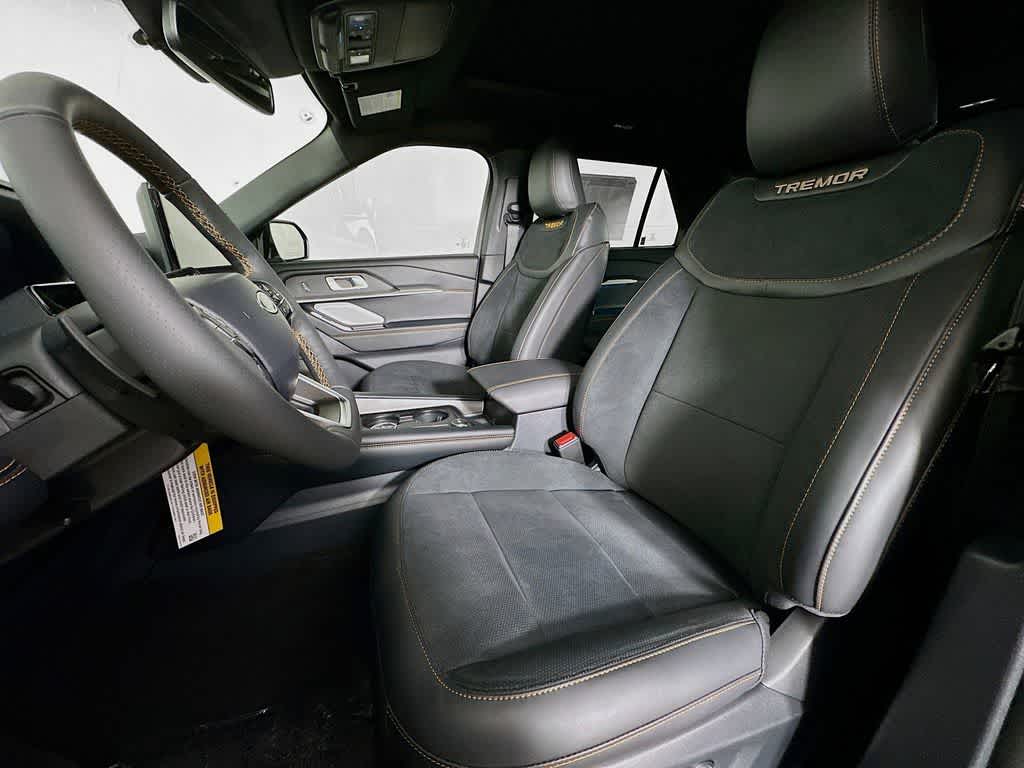 Thumbnail: 2026 Ford Explorer - 12