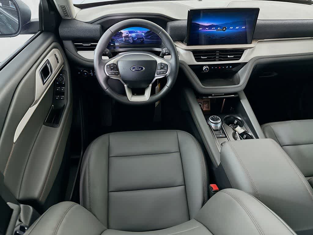 Thumbnail: 2025 Ford Explorer - 10