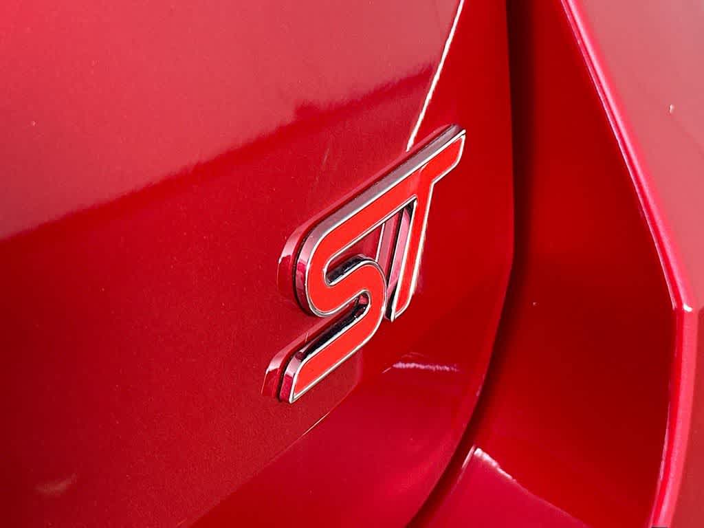 2025 Ford Explorer ST 7