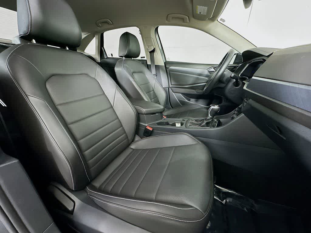 Thumbnail: 2024 Volkswagen Jetta - 14