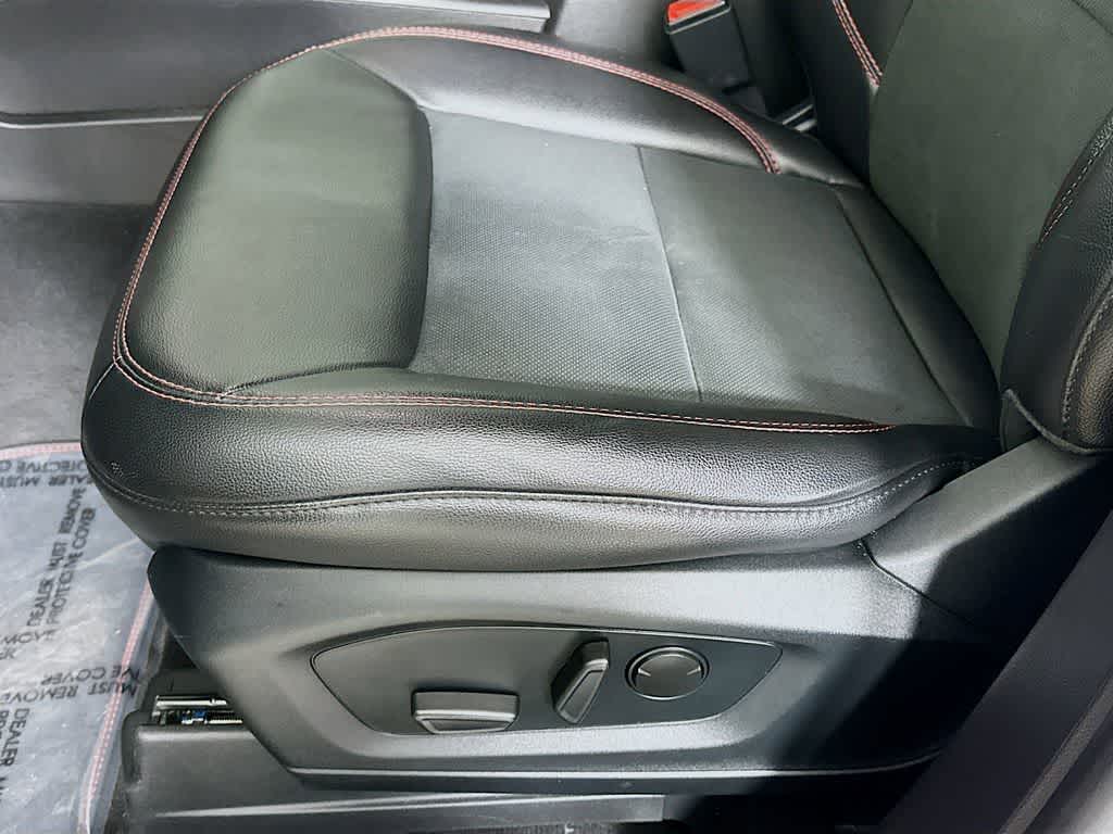 Thumbnail: 2022 Ford Explorer - 32