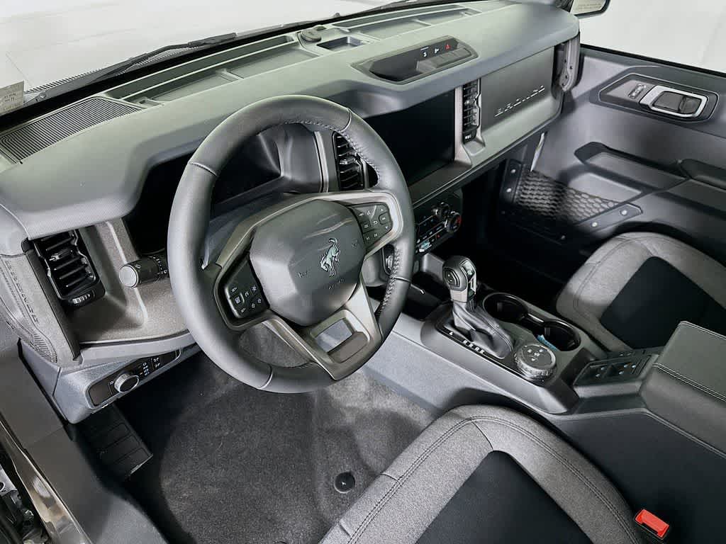 Thumbnail: 2025 Ford Bronco - 2