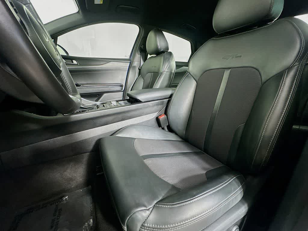 Thumbnail: 2023 Kia K5 - 12
