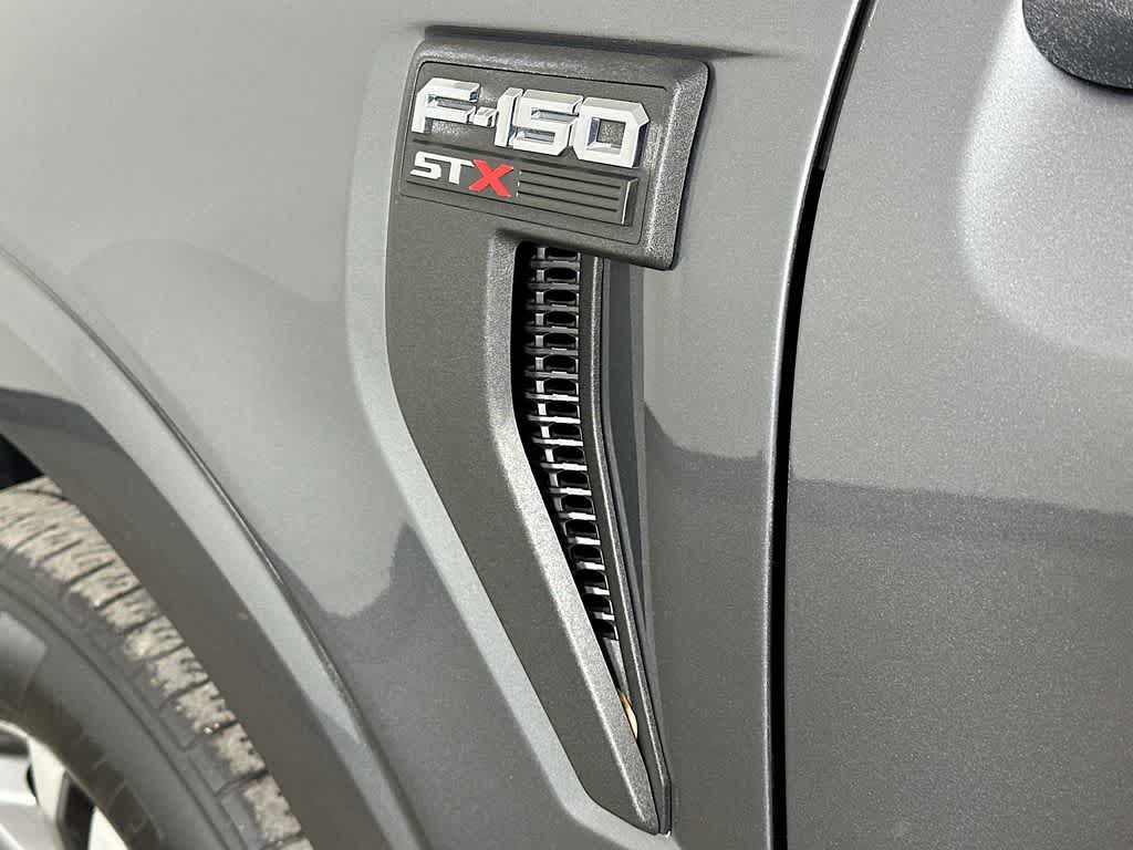 Thumbnail: 2022 Ford F-150 - 7