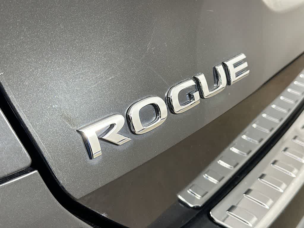 Thumbnail: 2016 Nissan Rogue - 7