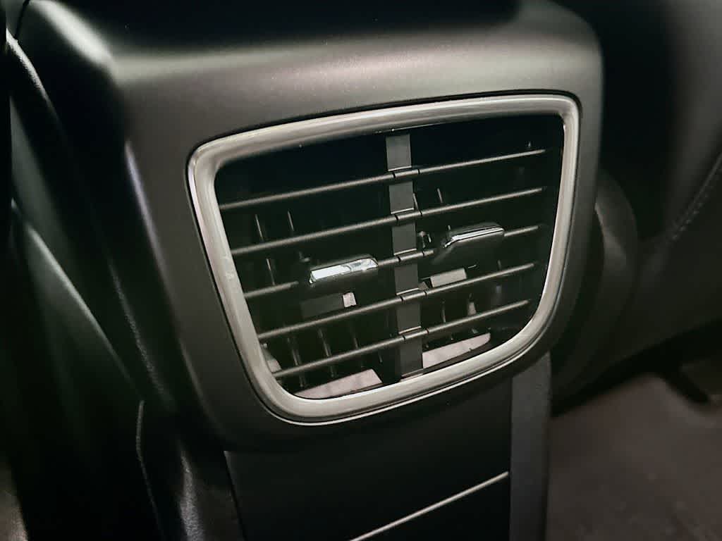 Thumbnail: 2019 Lincoln Nautilus - 13