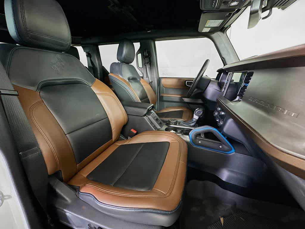 Thumbnail: 2021 Ford Bronco - 14