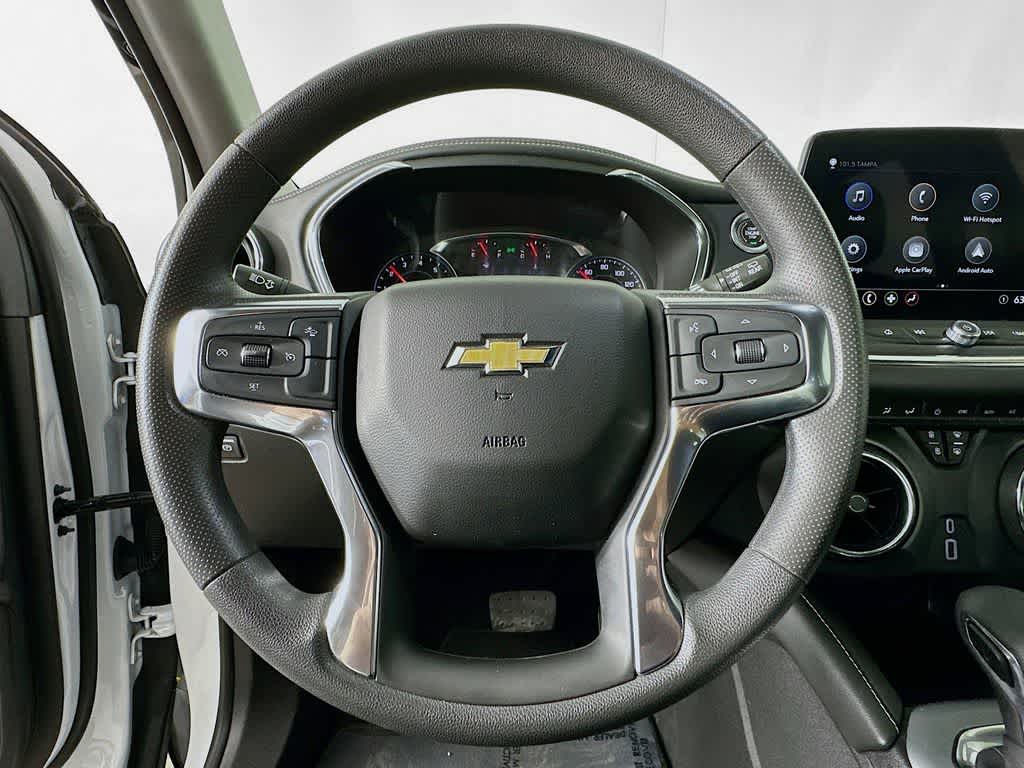 Thumbnail: 2023 Chevrolet Blazer - 16