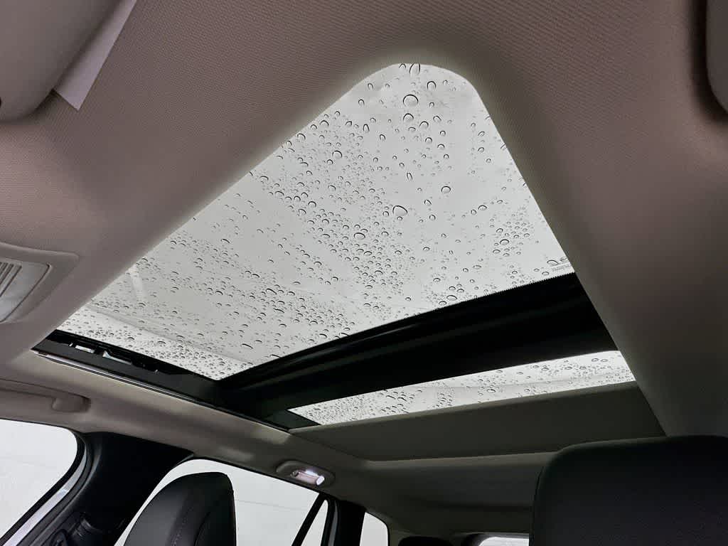 Thumbnail: 2025 Mazda CX-50 - 31