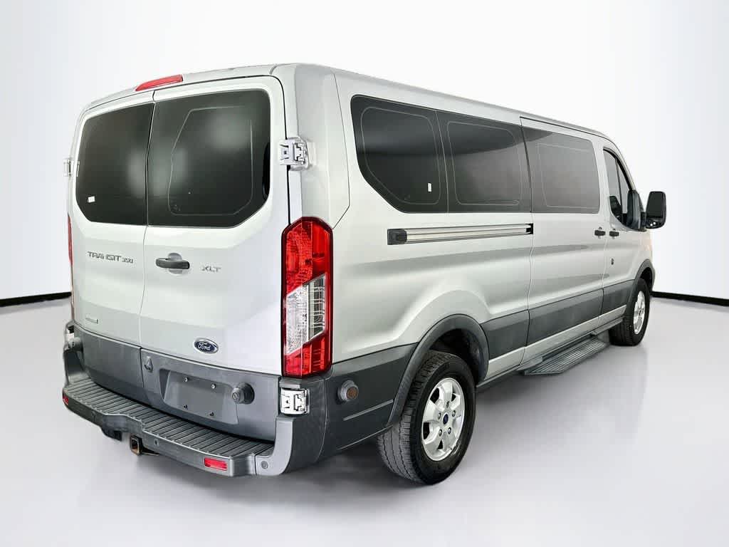 Thumbnail: 2017 Ford Transit Series - 23