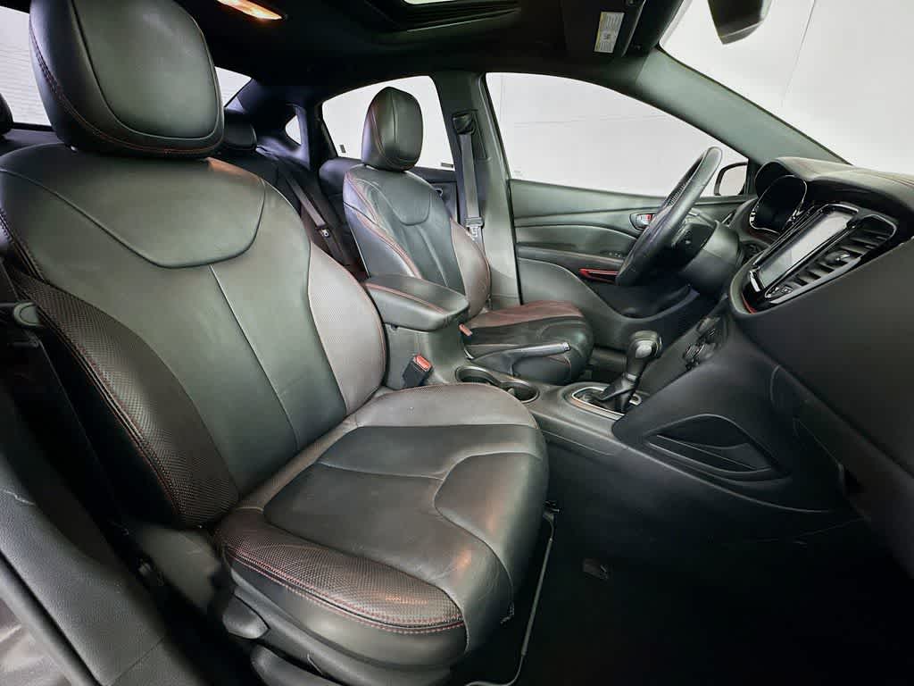 Thumbnail: 2016 Dodge Dart - 14