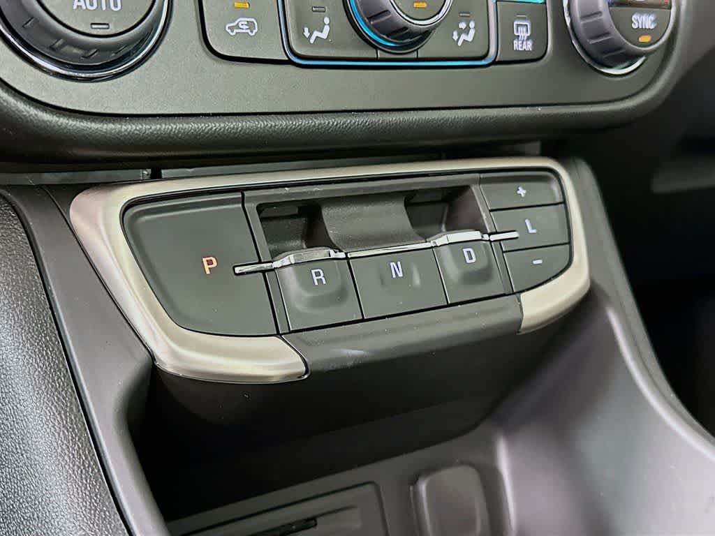 2022 GMC Terrain Denali 19