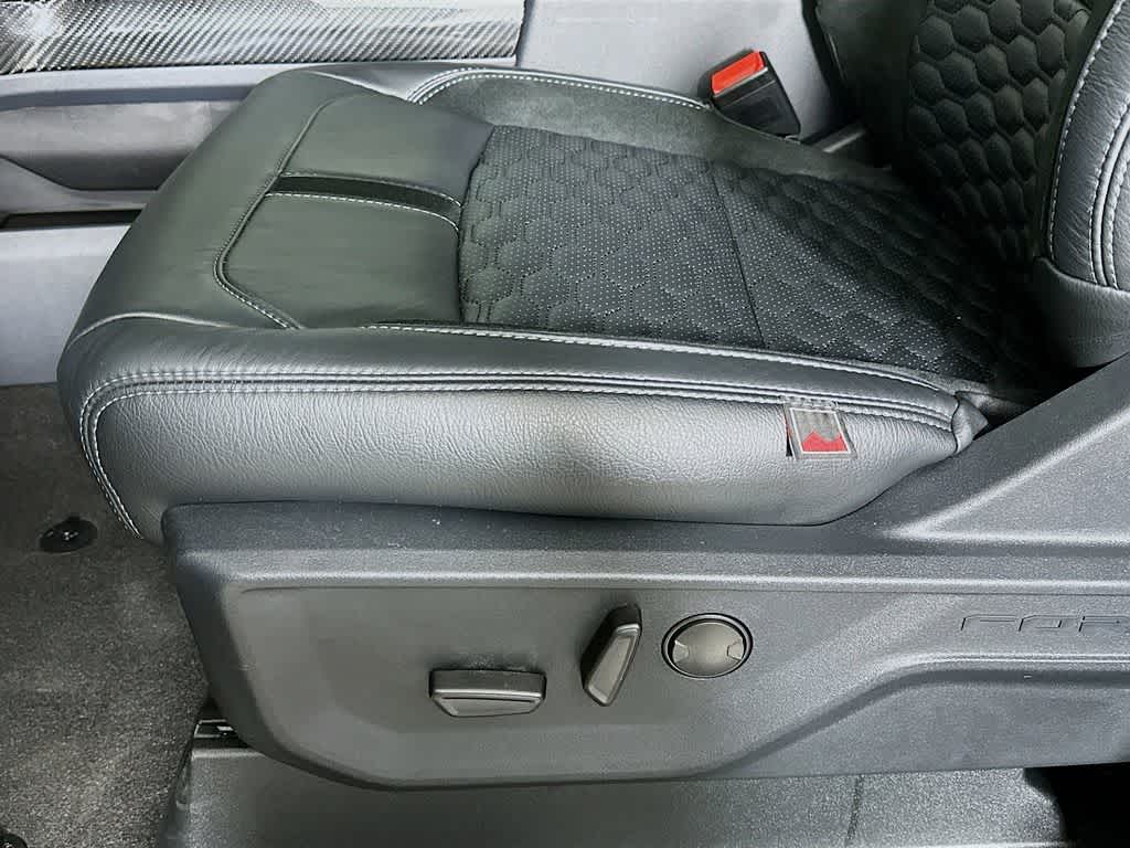 Thumbnail: 2026 Ford F-250 - 32