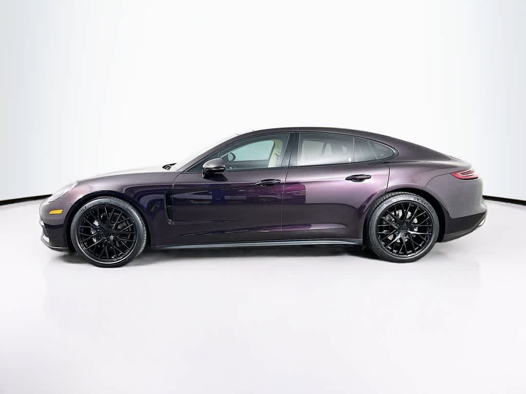 Thumbnail: 2020 Porsche Panamera - 3