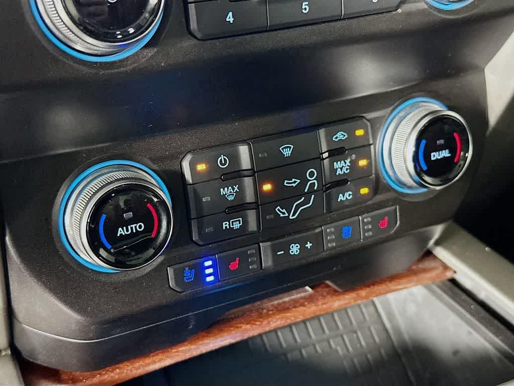 Thumbnail: 2020 Ford Econoline - 18
