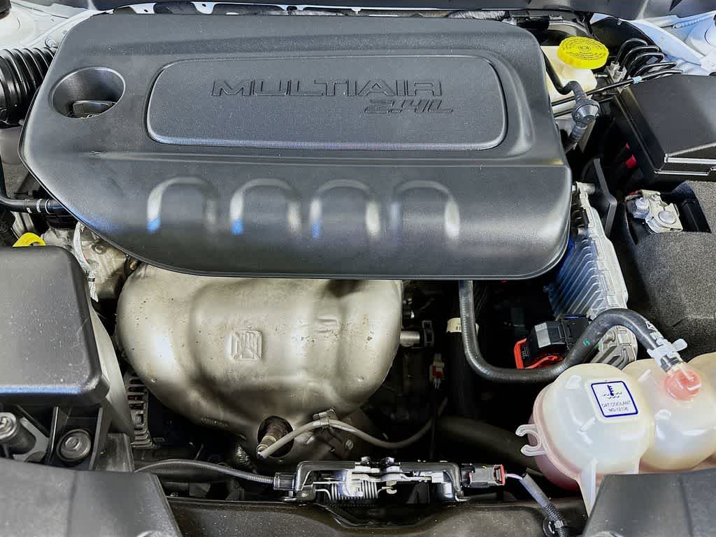 Thumbnail: 2023 Jeep Cherokee - 9