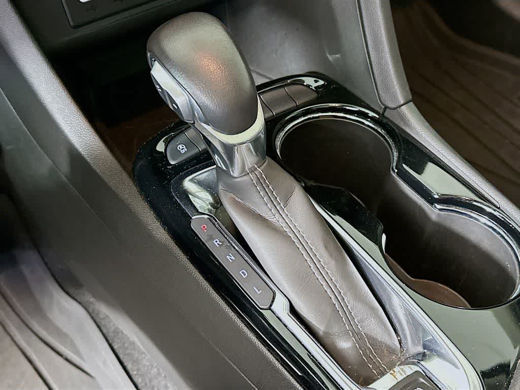 Thumbnail: 2022 Buick Encore GX - 18