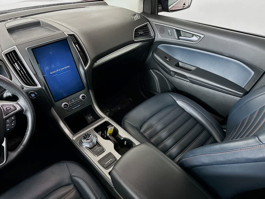 Thumbnail: 2022 Ford Edge - 11