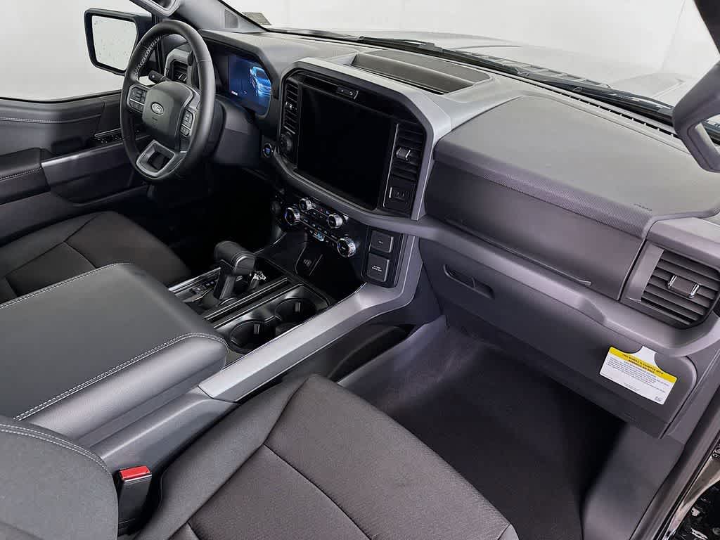 Thumbnail: 2025 Ford F-150 - 33