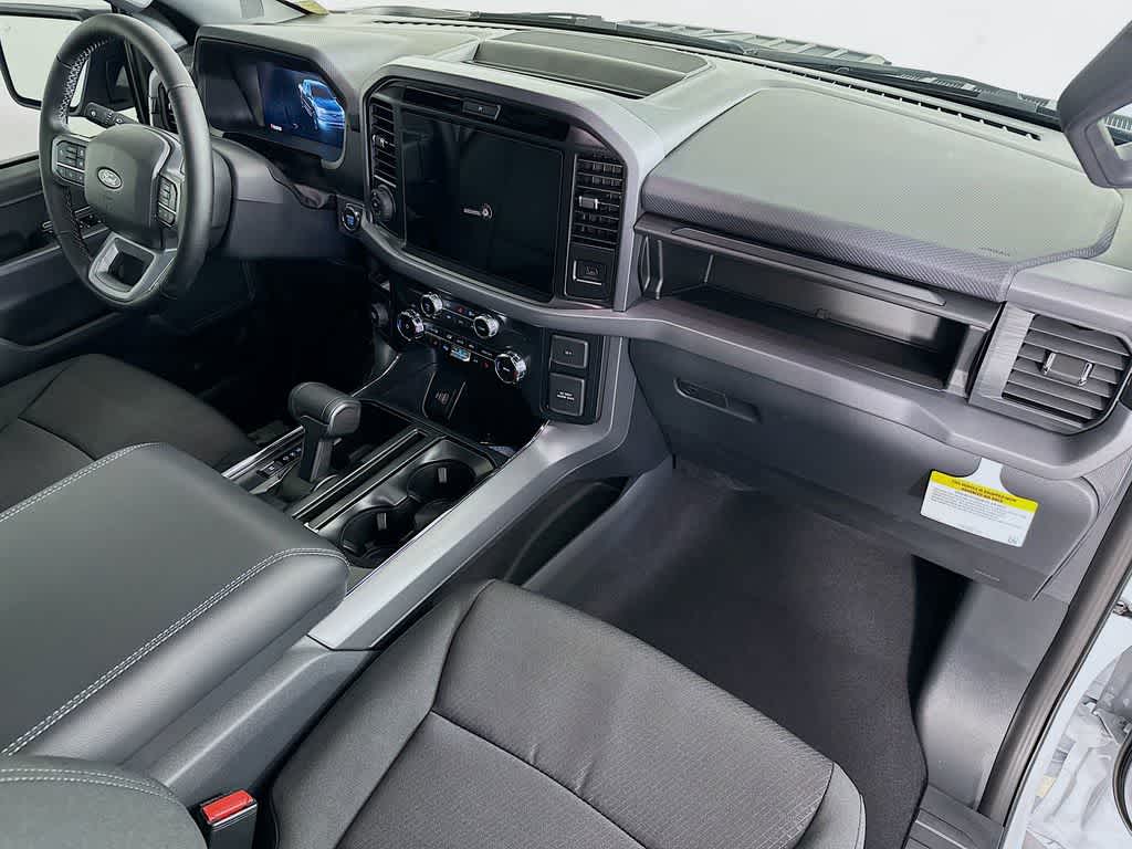 Thumbnail: 2025 Ford F-150 - 33