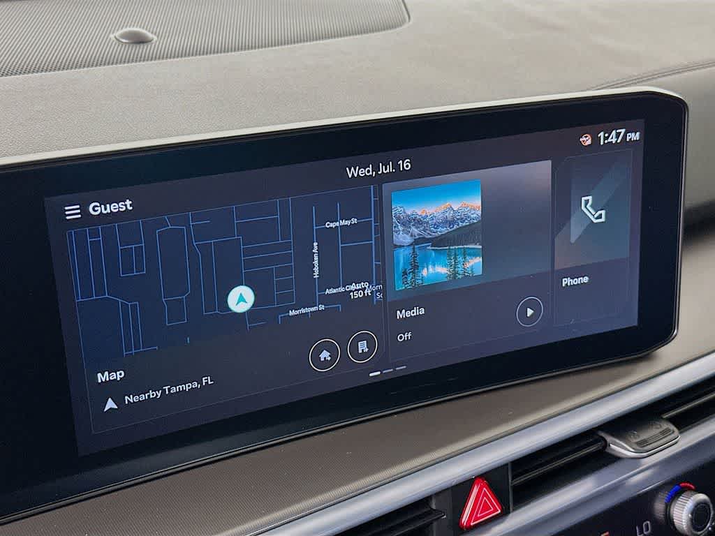Thumbnail: 2024 Kia Sorento - 17