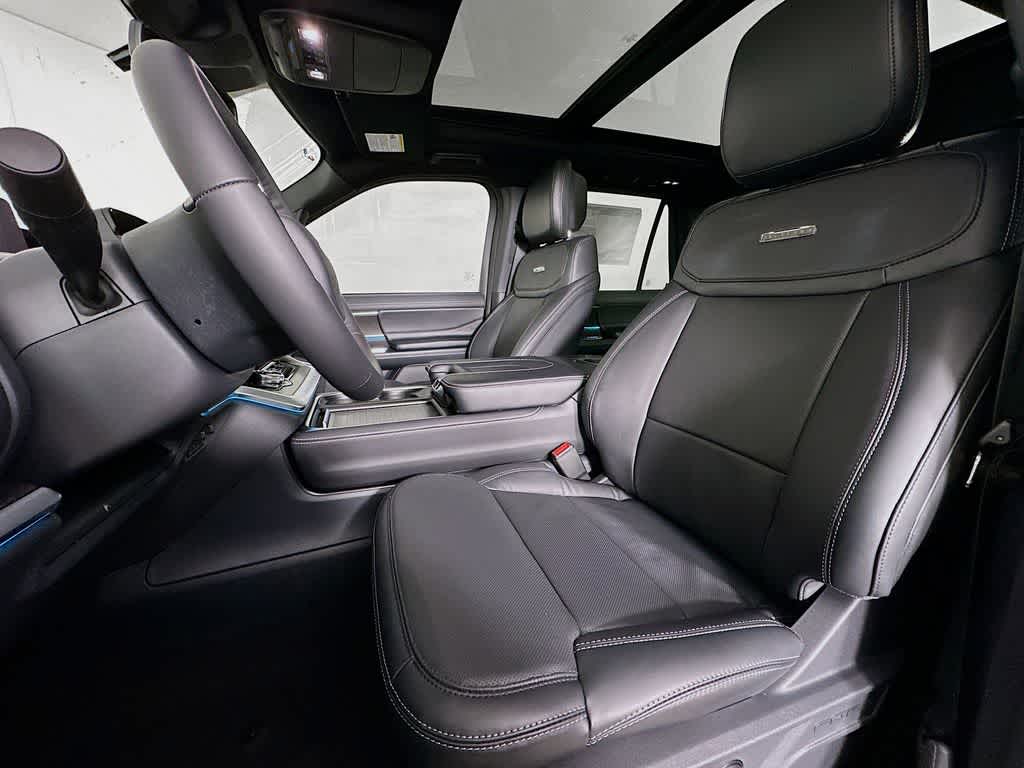 Thumbnail: 2026 Ford Expedition - 12