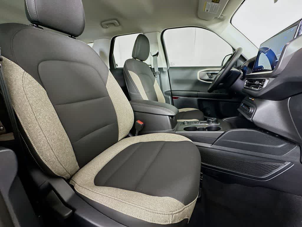 Thumbnail: 2025 Ford Bronco Sport - 15