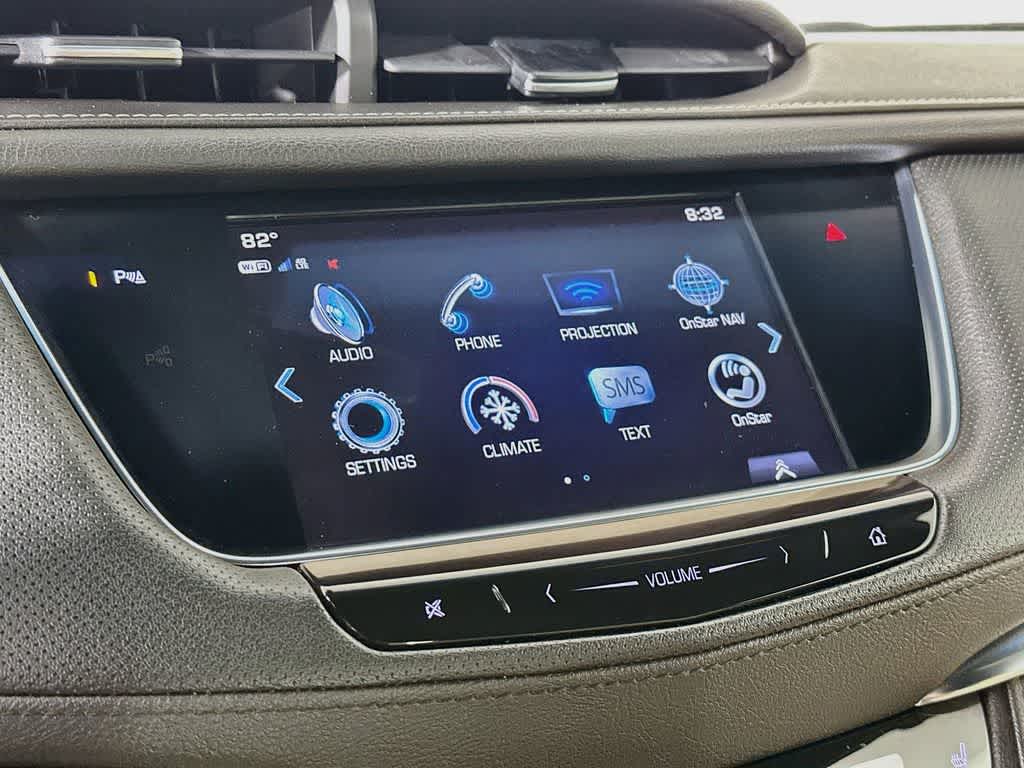 Thumbnail: 2018 Cadillac XT5 - 17