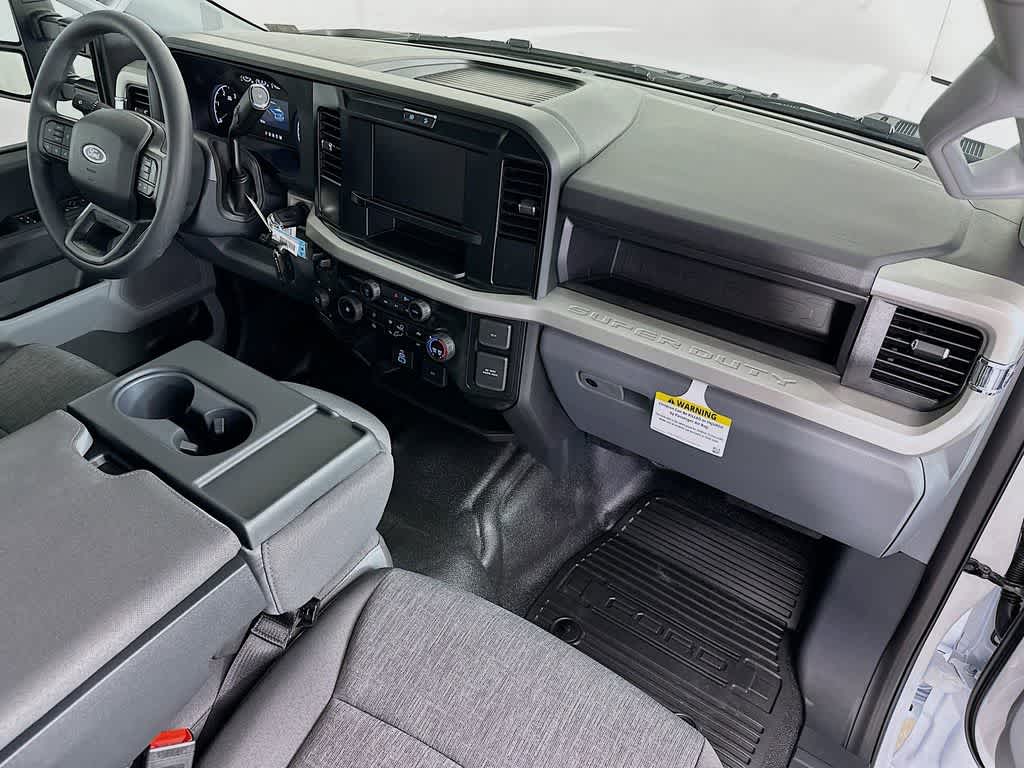 Thumbnail: 2026 Ford F-250 - 30