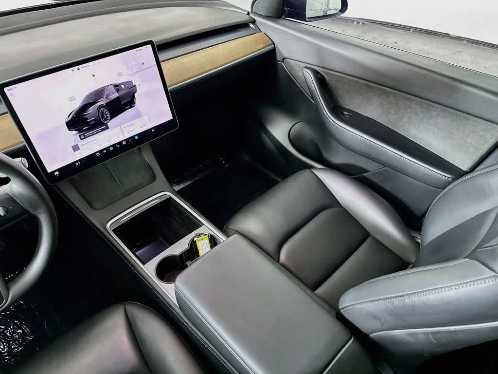 Thumbnail: 2022 Tesla Model Y - 10