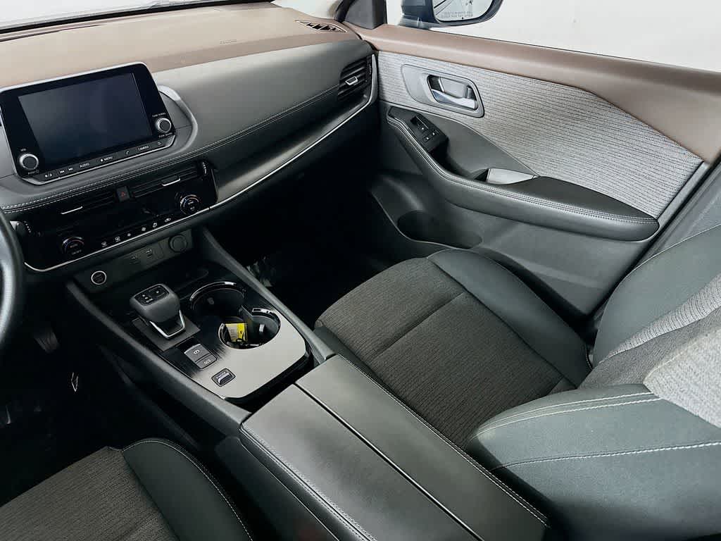 Thumbnail: 2021 Nissan Rogue - 11